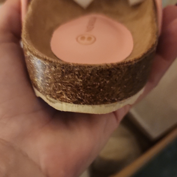 Pink Clogs - Picture 6 of 9